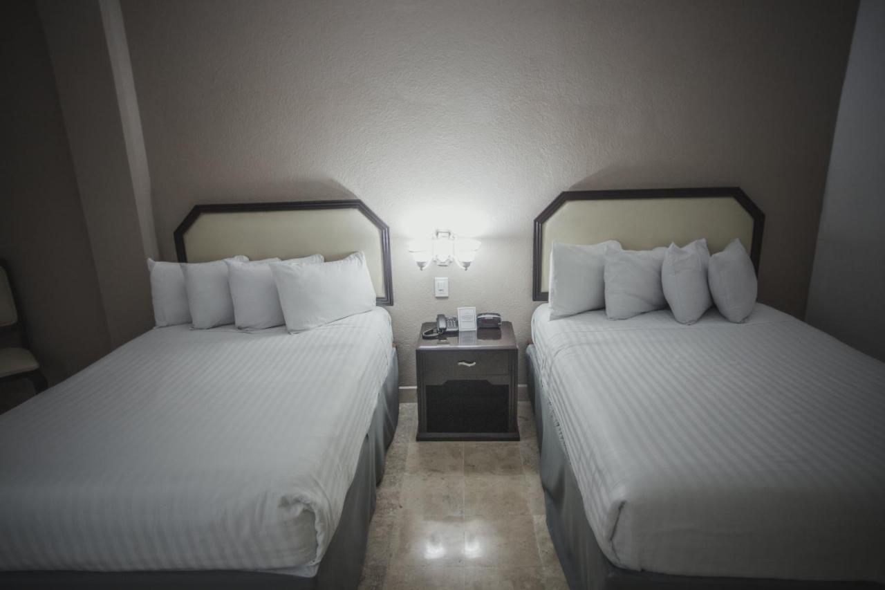 Hotel Gran Tuxtepec Plaza Esterno foto