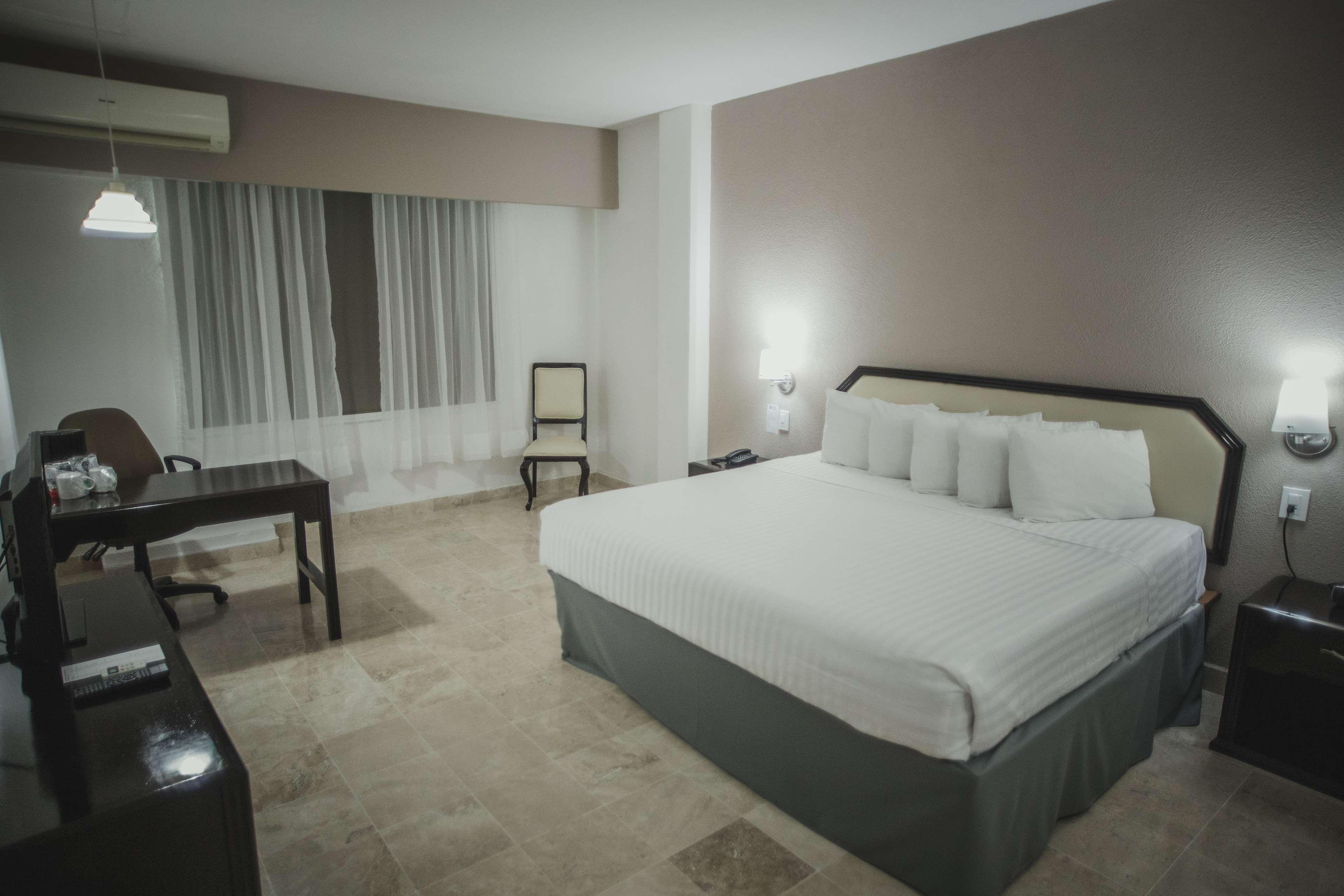 Hotel Gran Tuxtepec Plaza Esterno foto