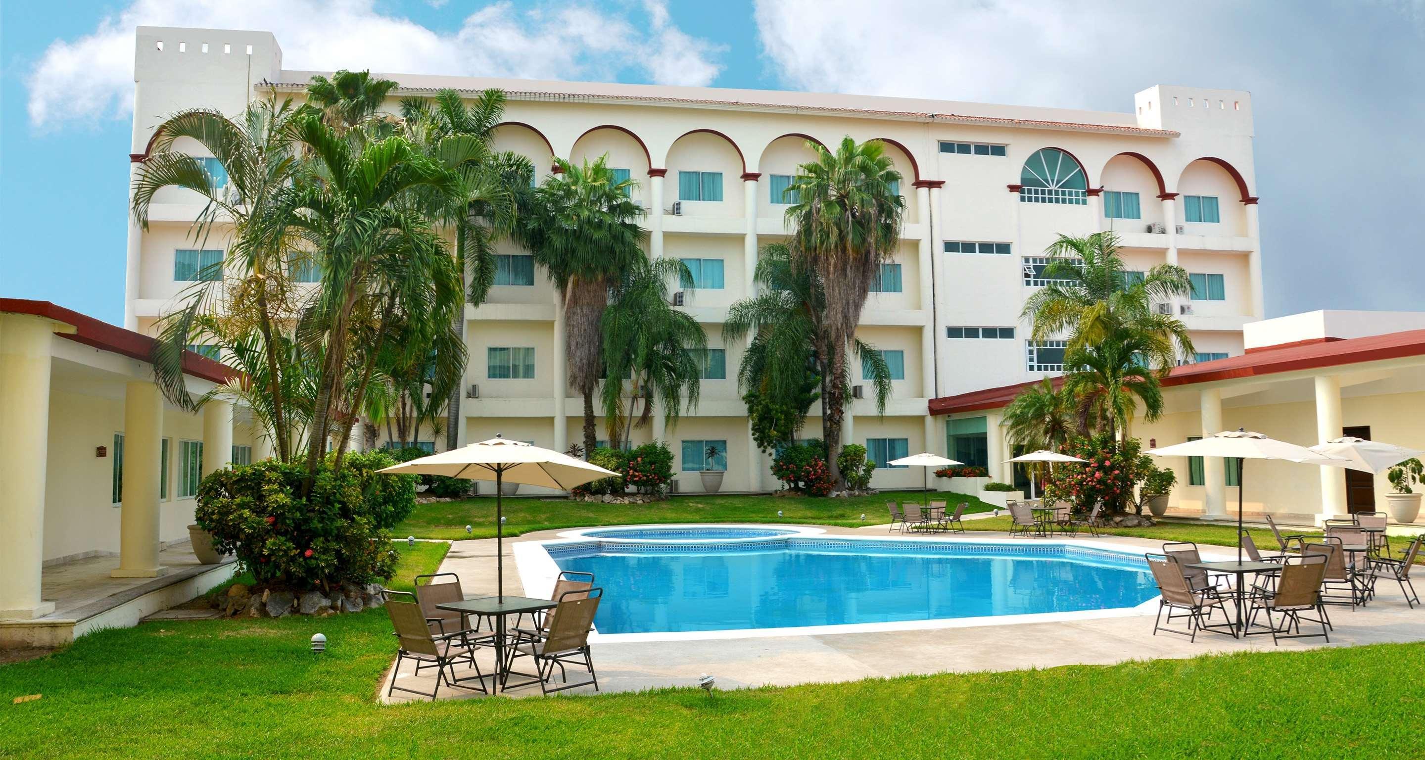 Hotel Gran Tuxtepec Plaza Esterno foto
