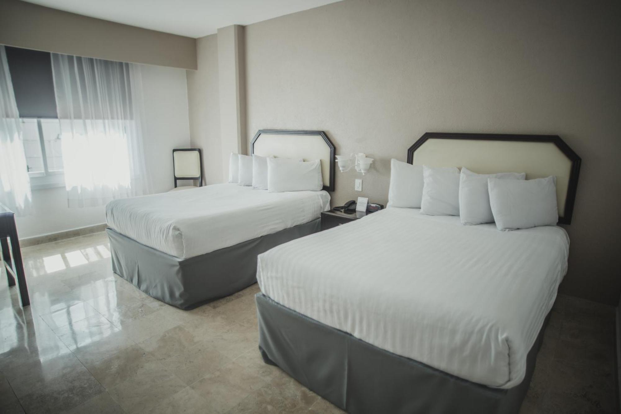 Hotel Gran Tuxtepec Plaza Esterno foto
